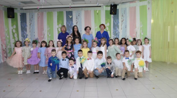 Праздник мам Праздник мам.